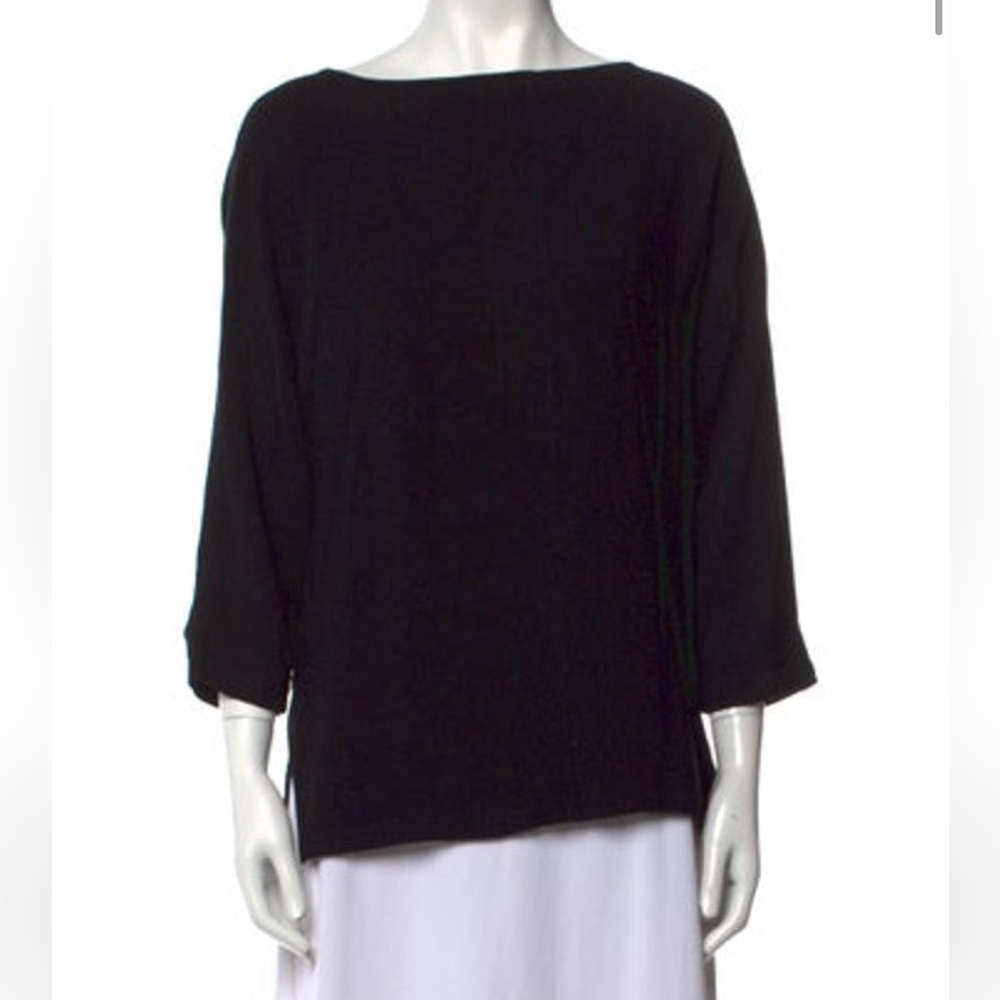 Valentino Bateau Neckline Three-Quarter Sleeve Top
Size: US2, IT38